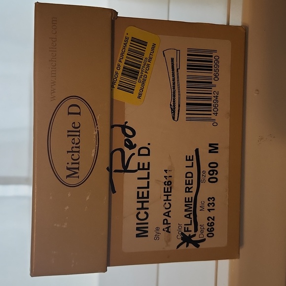 Michelle D Red Flats - Picture 4 of 4